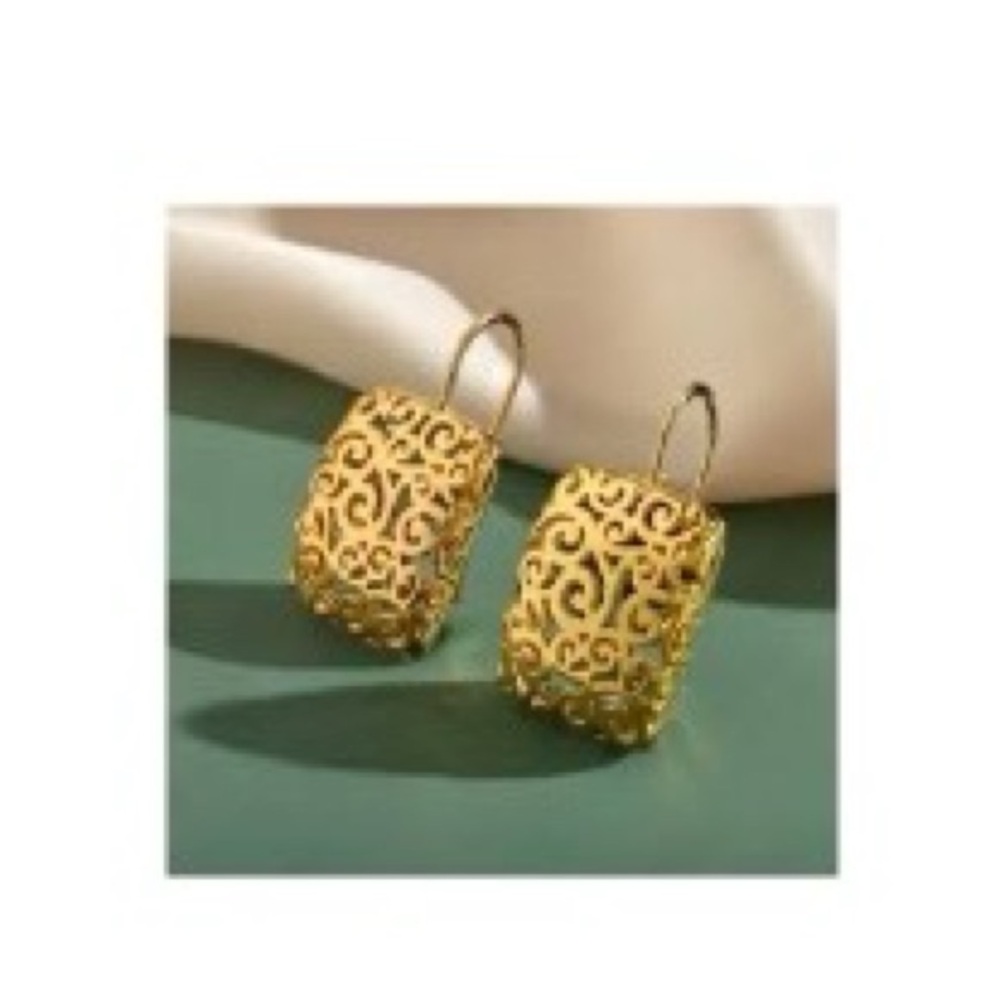 14k Gold Plated Celtic Filigree Rectangle Drop Earrings - Picture 9 of 12